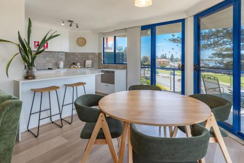 Heritage 301 — 4-Star Luxury Hotel in Tuncurry, Australia