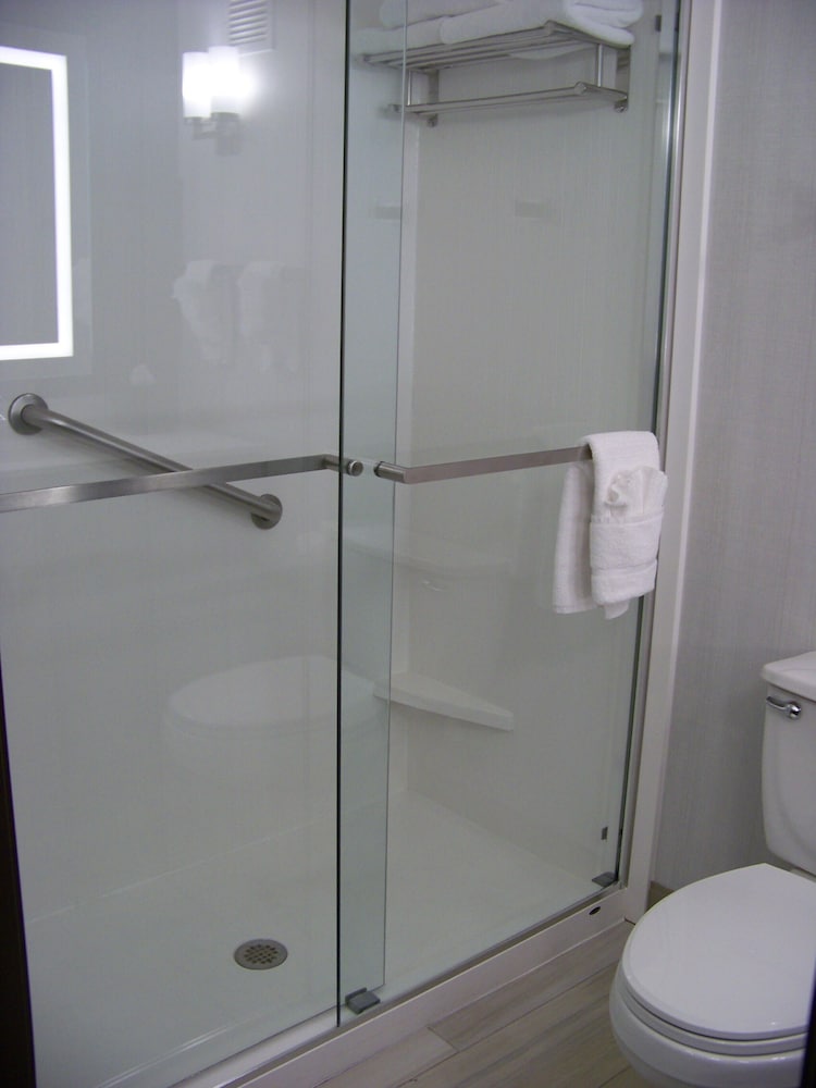 Hilton Garden Inn Des Moines West - photo 57