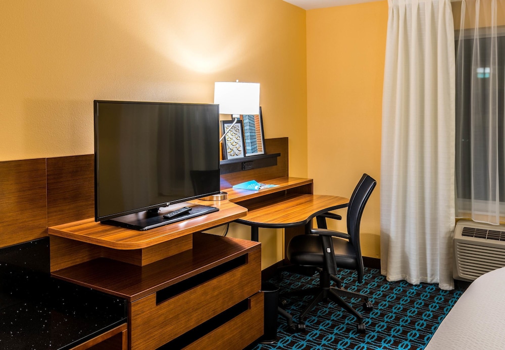 Fairfield Inn & Suites by Marriott Atlanta Fairburn - photo 25