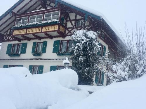 Sonnenhof Ferienwohnung — 4-Star Luxury Hotel in Oberstaufen, Germany
