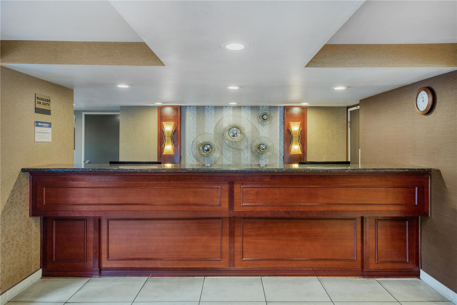 Best Western Alderwood - photo 66