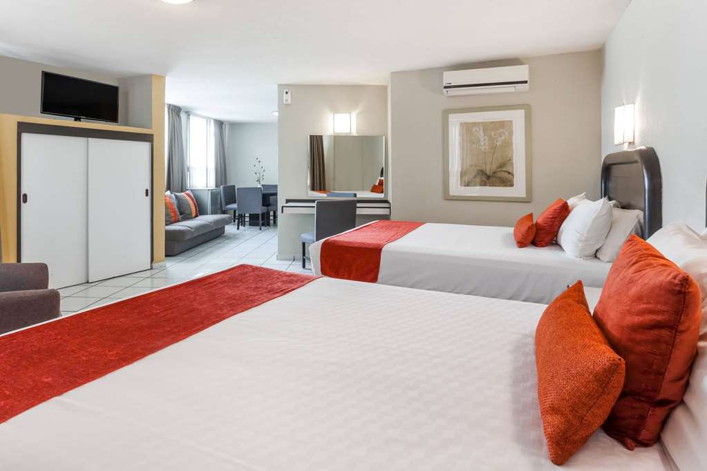 Guest room