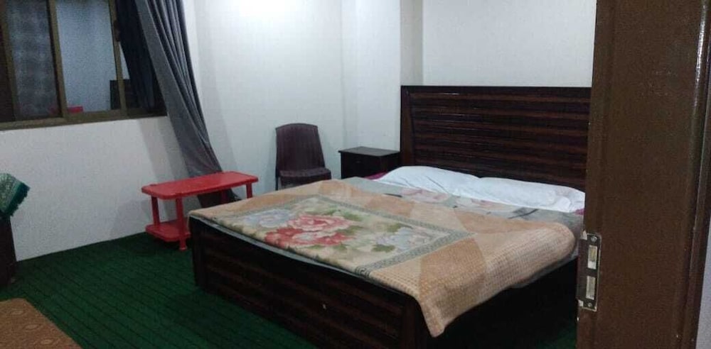 Nawab Palace Hotel & Restaurant in Rawala Kot, Pakistan