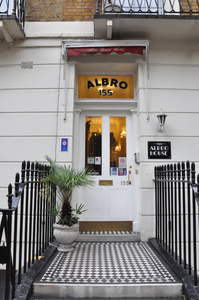 Albro House Hotel