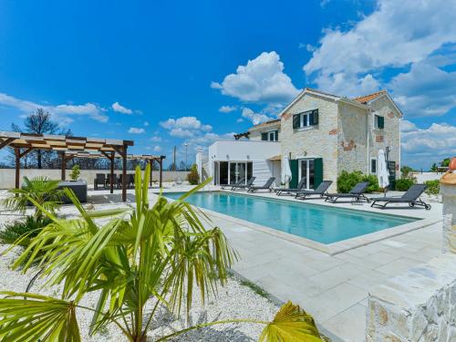 Villa Violet by Interhome — 4-Star Luxury Hotel in Sibenik, Croatia