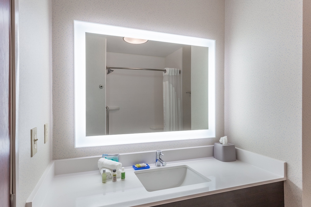 Holiday Inn Express & Suites White Haven Poconos by IHG - photo 12
