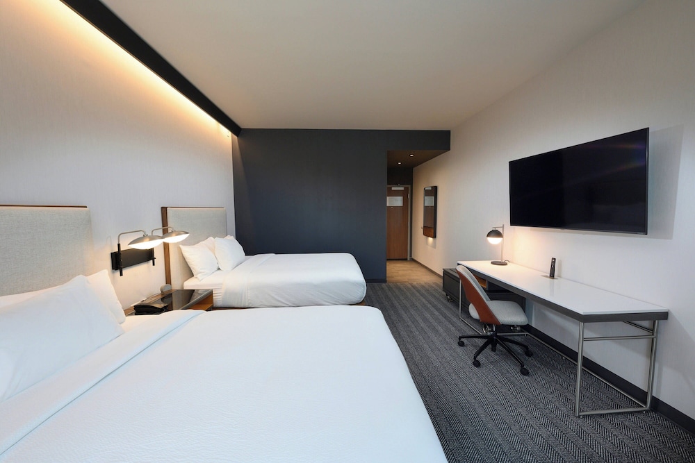 Courtyard by Marriott Charlotte Waverly - photo 6