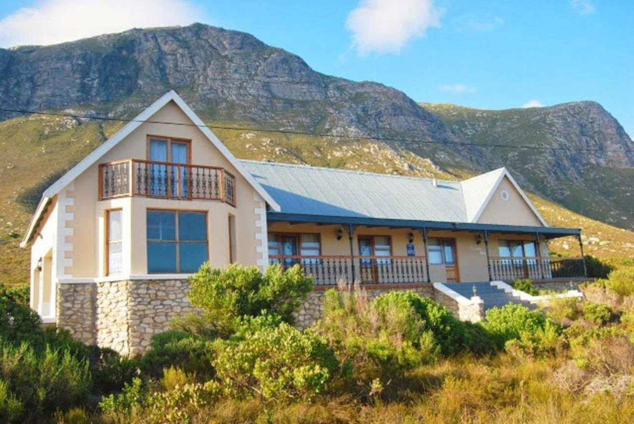 Mountain Mist — 4-Star Luxury Hotel in Cape Town, South Africa