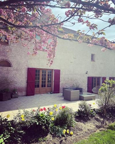 Longere Berrichonne Au Cœur Des Vignes pet-friendly hotel Menetou-Salon
