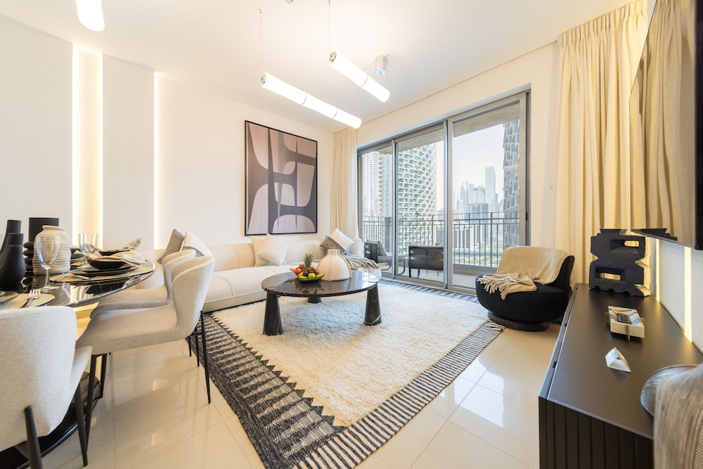 EDEN'S Homes & Villas Standpoint Residences — 4-Star Luxury Hotel in Dubai, United Arab Emirates