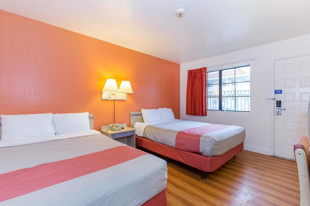 Motel 6 Vallejo Maritime North - photo 6