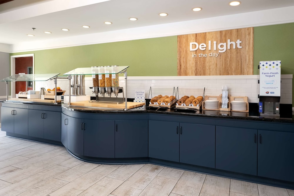 Spark by Hilton Savannah Airport - photo 32