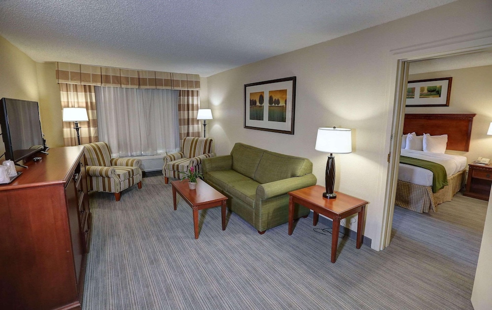 Country Inn & Suites by Radisson Charlotte I 85 Airport NC - photo 11