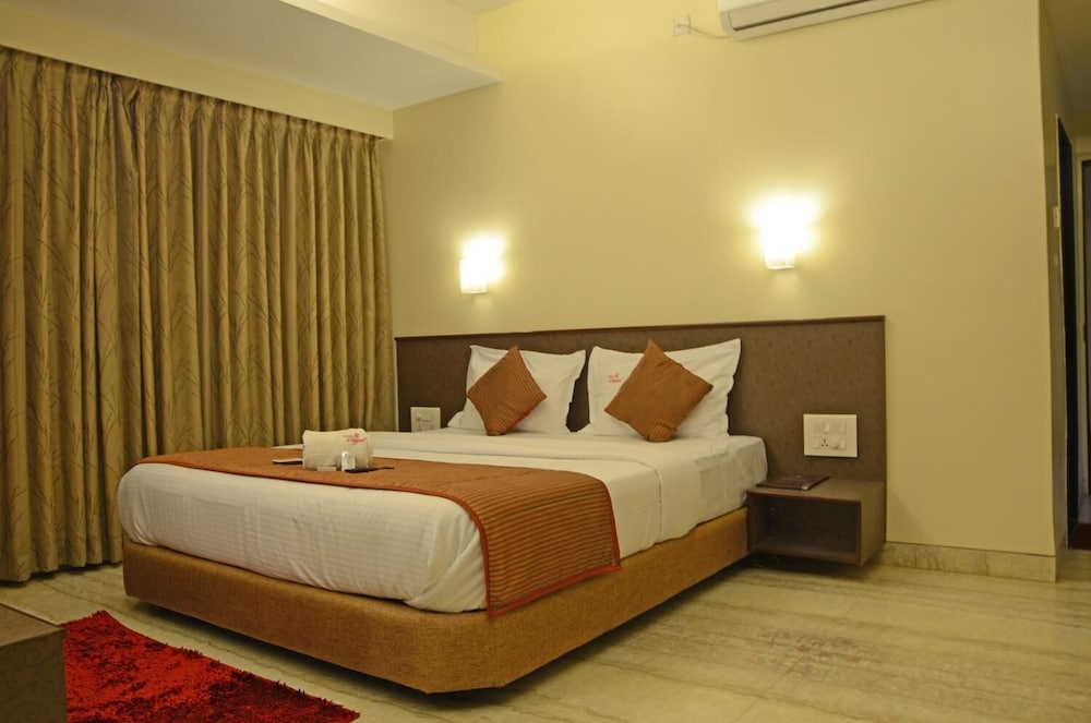 Hotel Elegant - carbon neutral hotel in Kolhapur