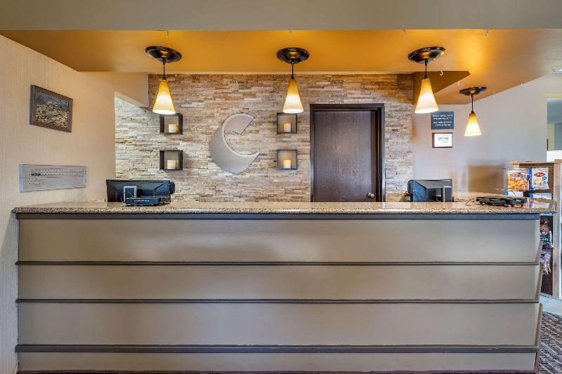 Comfort Inn Manistique MI - photo 16