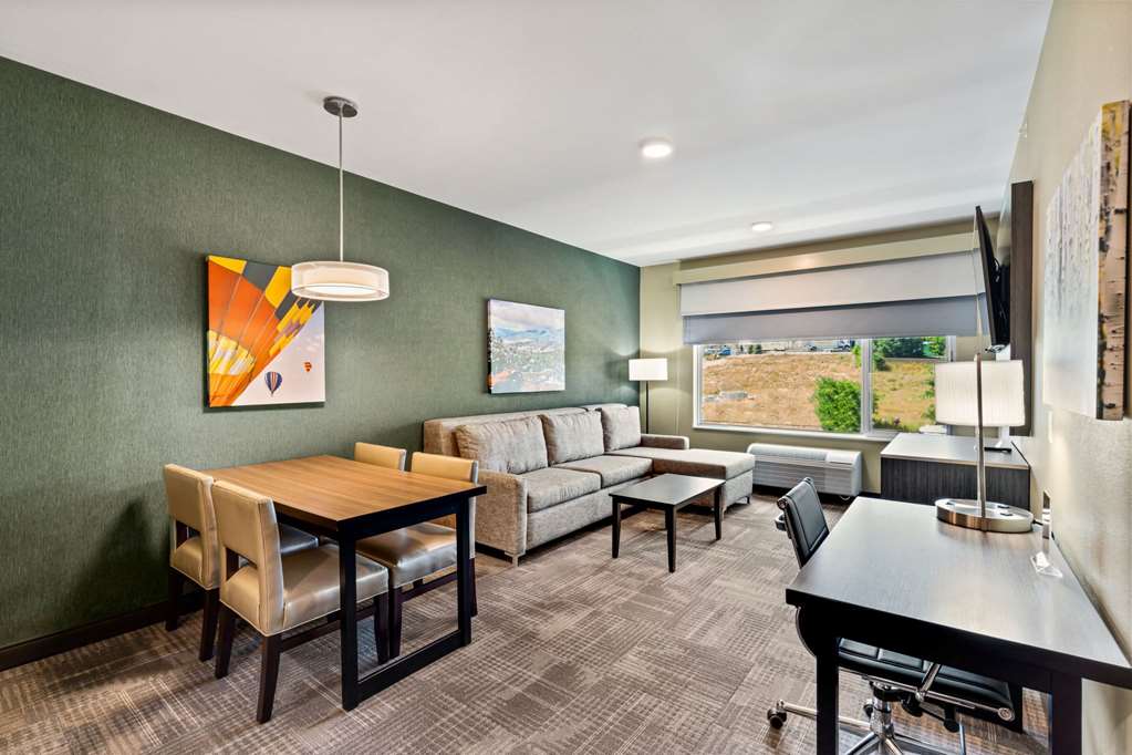 Best Western Plus Fillmore Inn & Suites - photo 7