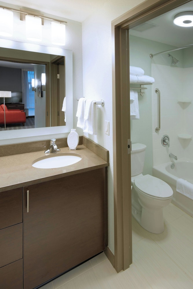 TownePlace Suites Springfield - photo 18