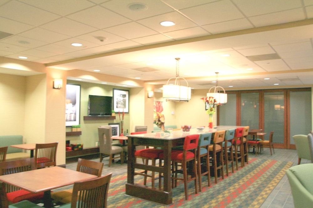 Hampton Inn Yazoo City - photo 2