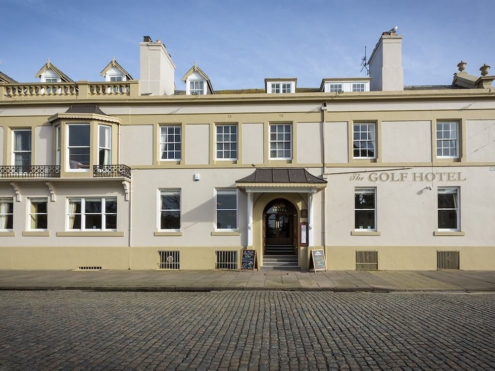 The Golf Hotel - carbon neutral hotel in Silloth