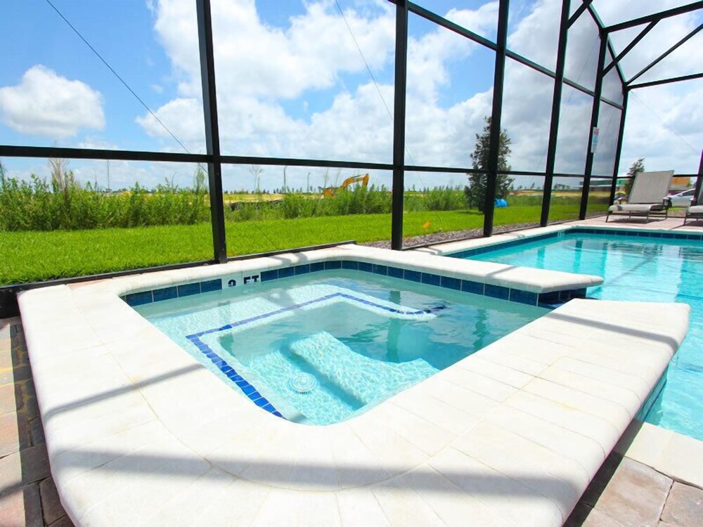 Ov2558 Champions Gate Resort 5 Bed 4.5 Baths Villa - photo 16