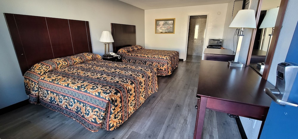 Capital Inn - photo 16