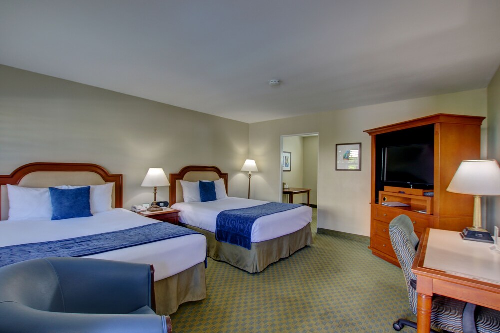 La Avenida Inn - photo 7