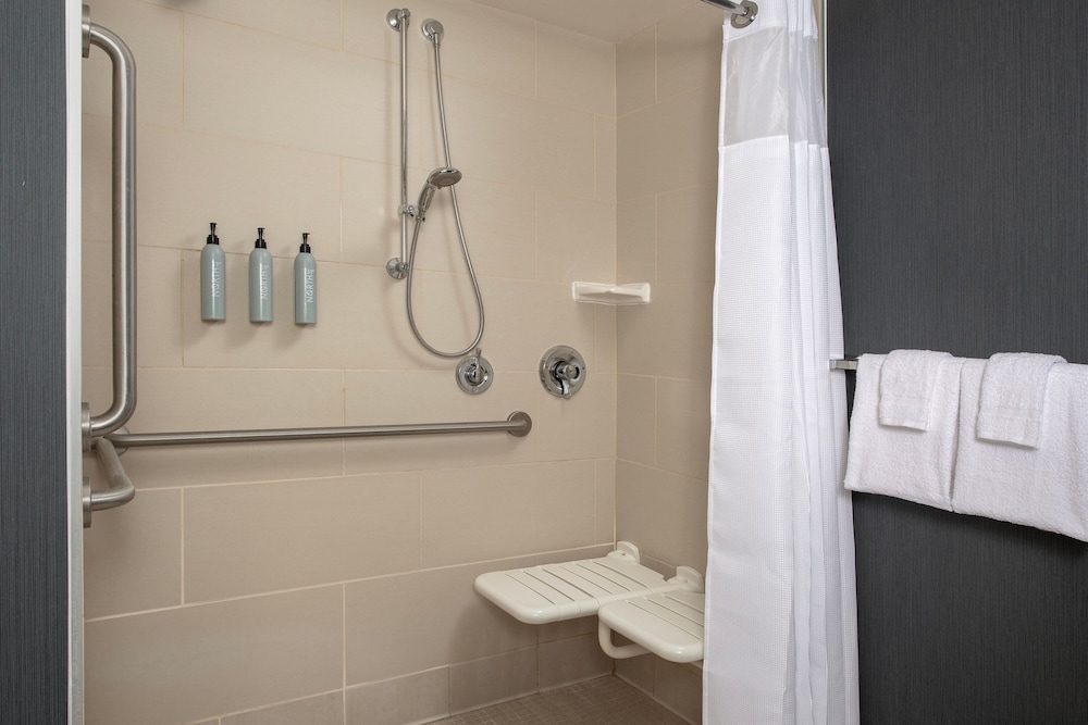 Residence Inn by Marriott Syracuse Downtown at Armory Square - photo 14
