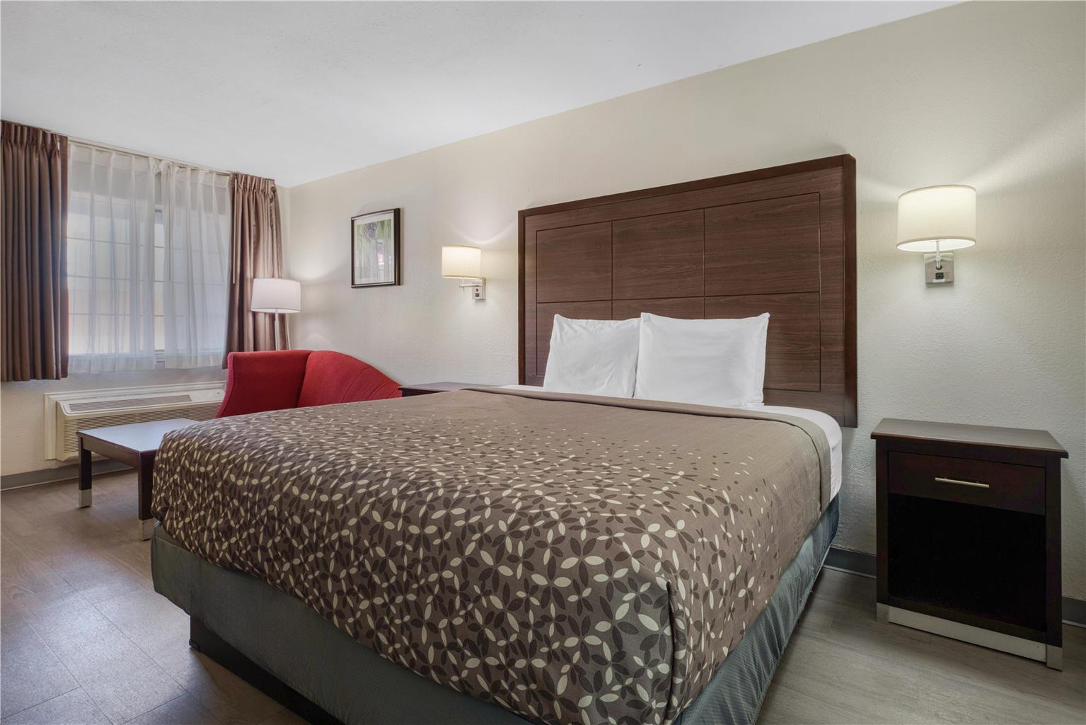SureStay Hotel by Best Western Terrell - photo 15