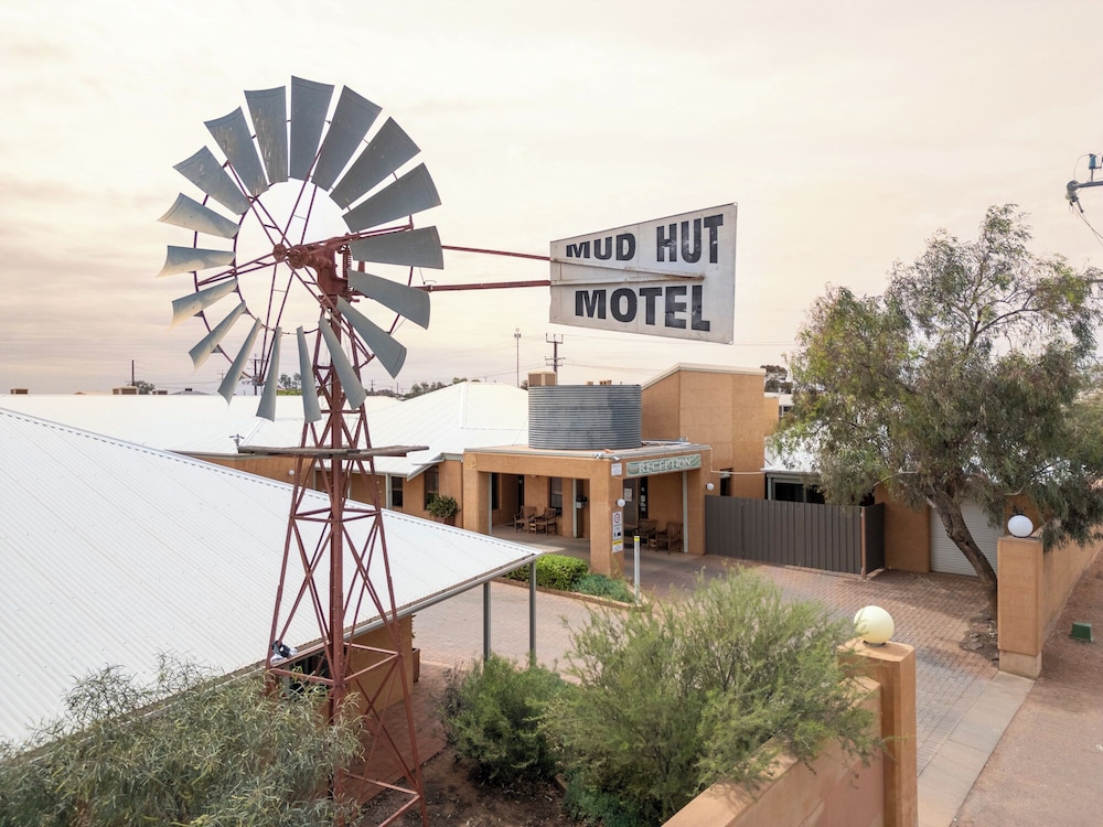 Mud Hut Motel — hotel in Coober Pedy