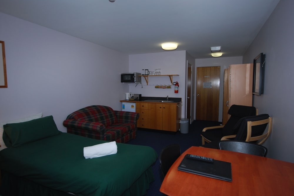 Alpine Heights 21 — Hotham Heights