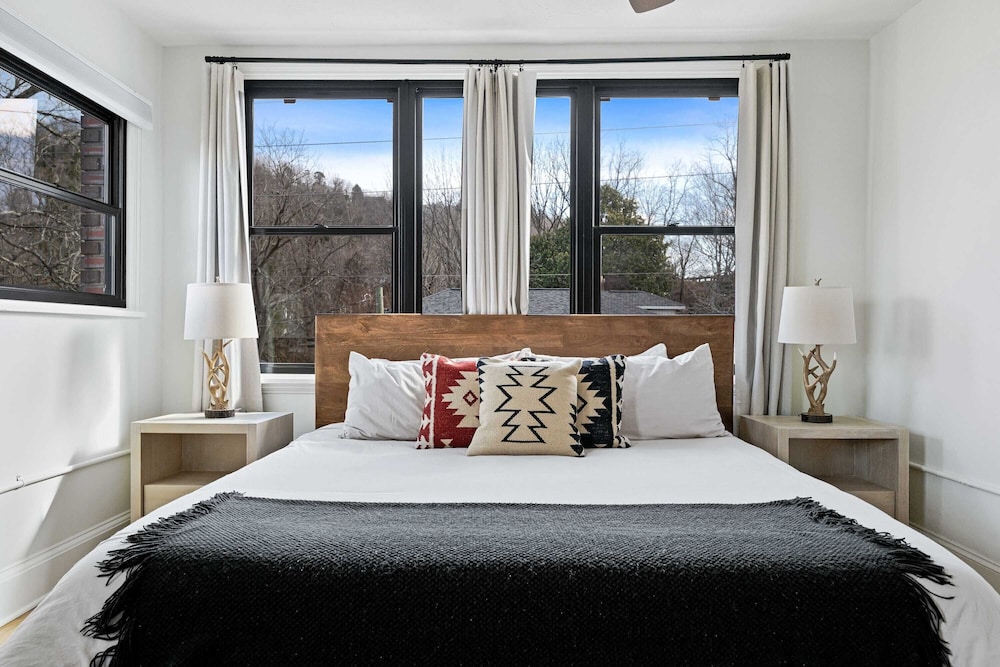 The Furman Building in Asheville, United States