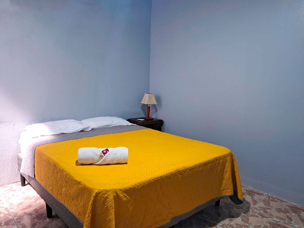 Airport Nest Hotel in Alajuela, Costa Rica