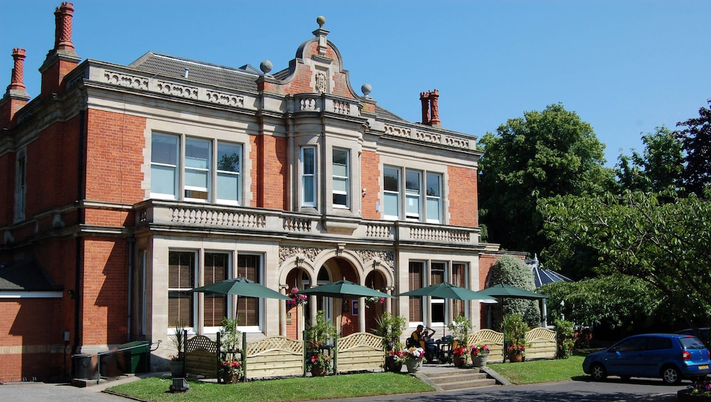 Millfields hotel - carbon neutral hotel in Grimsby