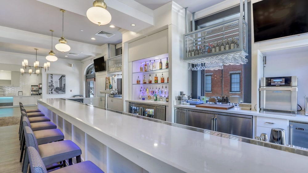 Staybridge Suites Savannah Historic District by IHG - photo 29