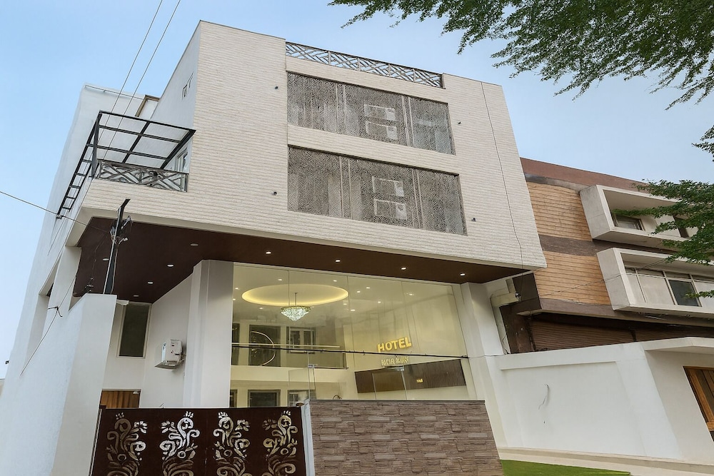 Hotel Mangalam Regency - carbon neutral hotel in Indore