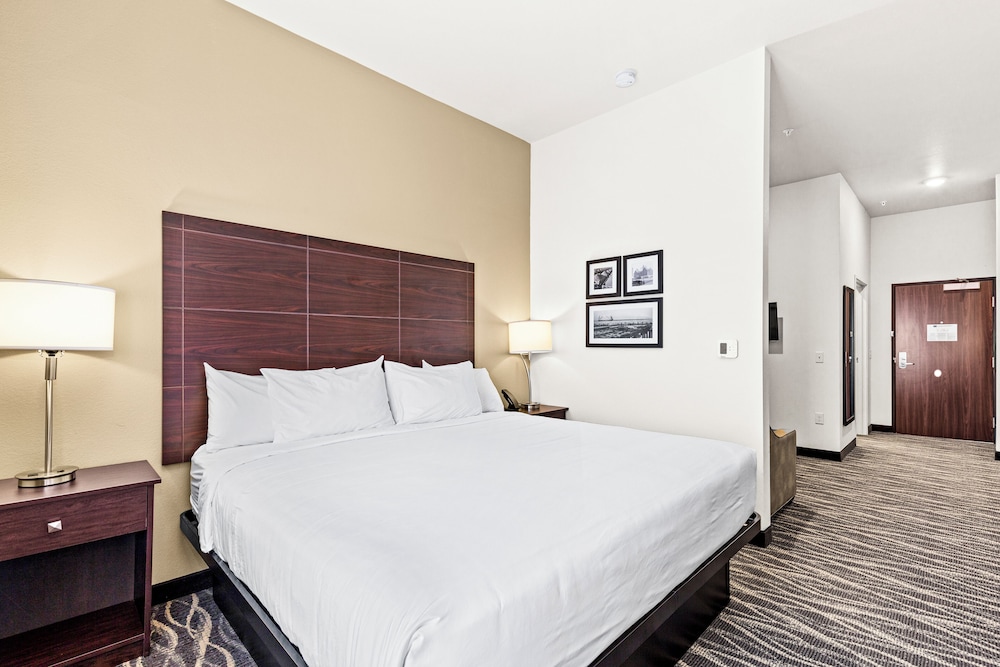 Cobblestone Hotel & Suites Ottumwa - photo 13