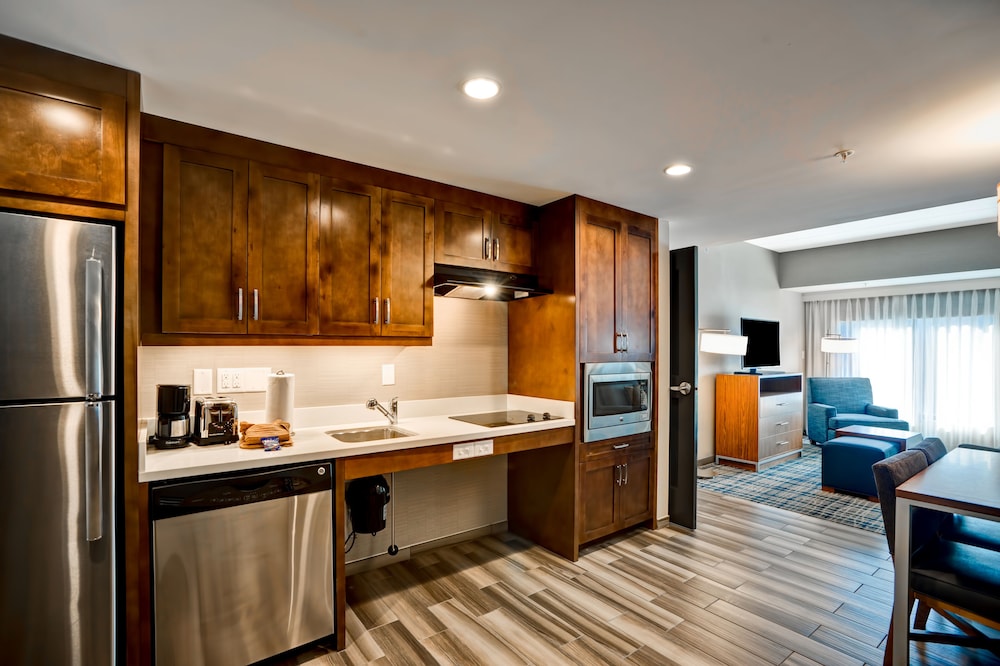 Homewood Suites by Hilton Boston Brookline Longwood Medical - photo 23