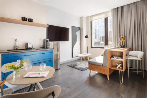 The Vibe on 5th IV Vibe 8753 — 4-Star Luxury Hotel in New York City, United States