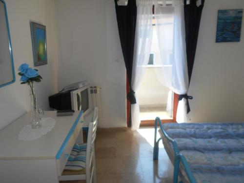 Triple Room Rovinj 13591g in Rovinj, Croatia