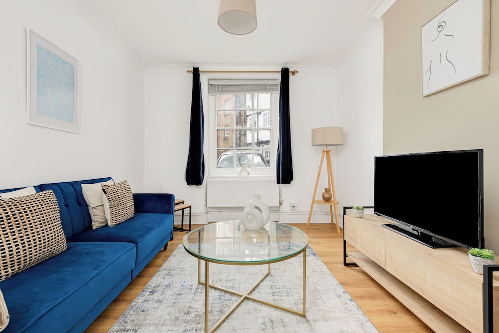 The Bow Road Collection — 4-Star Luxury Hotel in London, United Kingdom