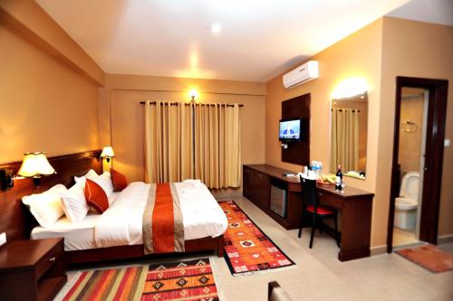 Hotel The Clock — Pokhara — photo 3