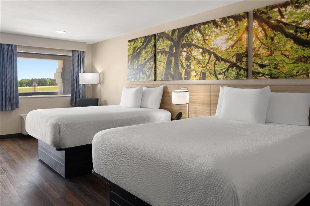 Days Inn & Suites by Wyndham Byram - photo 17