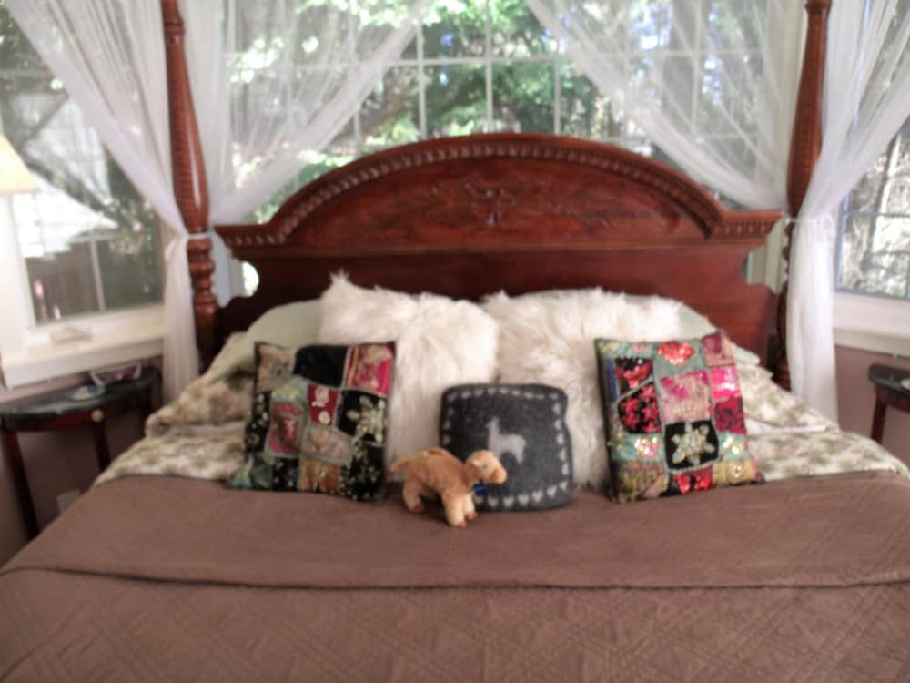 Inn to the Woods B&B - photo 9