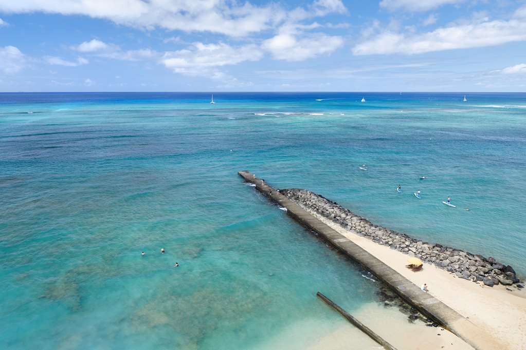 Outrigger Reef Waikiki Beach Resort - photo 106