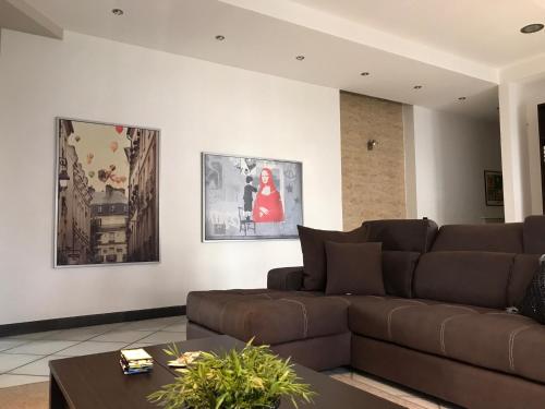 Sky and Green Luxury Apartament — 4-Star Luxury Hotel in Boscoreale, Italy