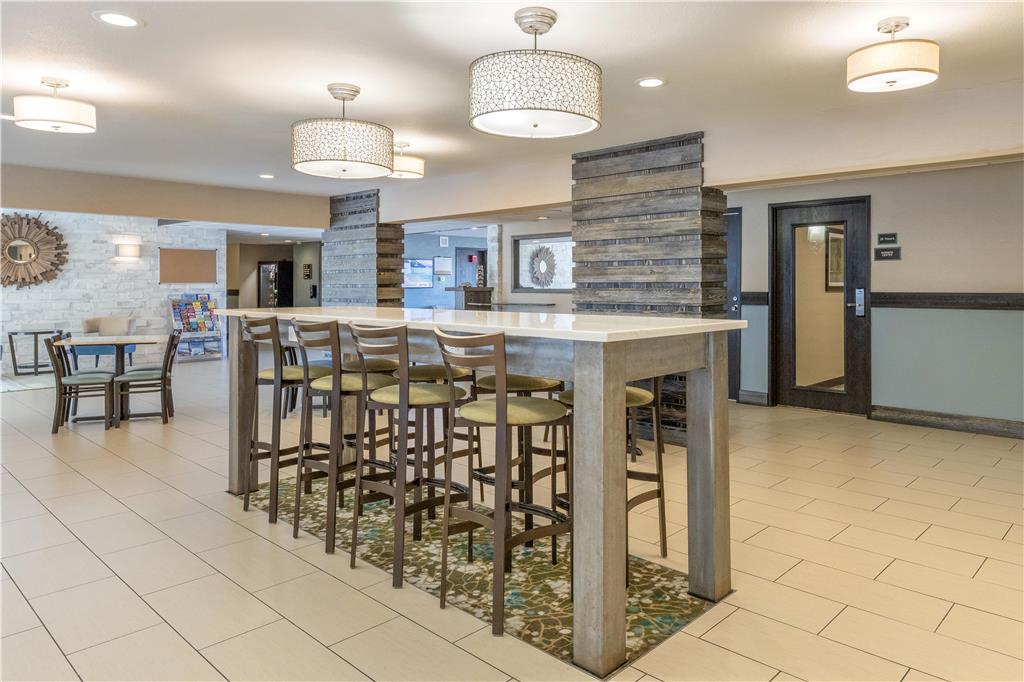 Best Western Long Beach Inn - photo 26