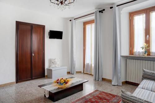 Pin e cele — hotel in Dronero