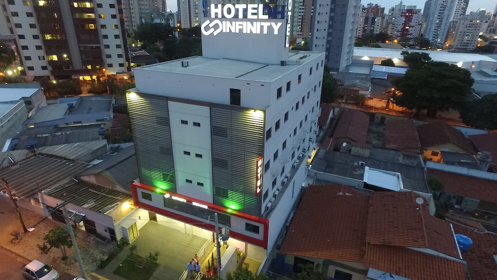 Infinity Hotel - carbon neutral hotel in Goiania