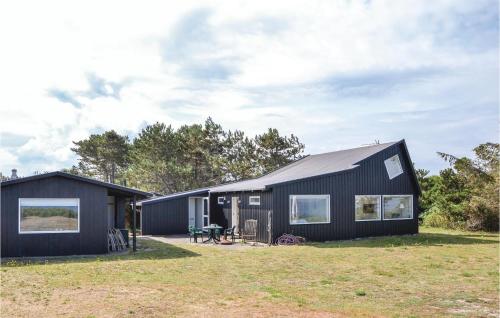 Three Bedroom Holiday Home In Hundested — 4-Star Luxury Hotel in Hundested, Denmark