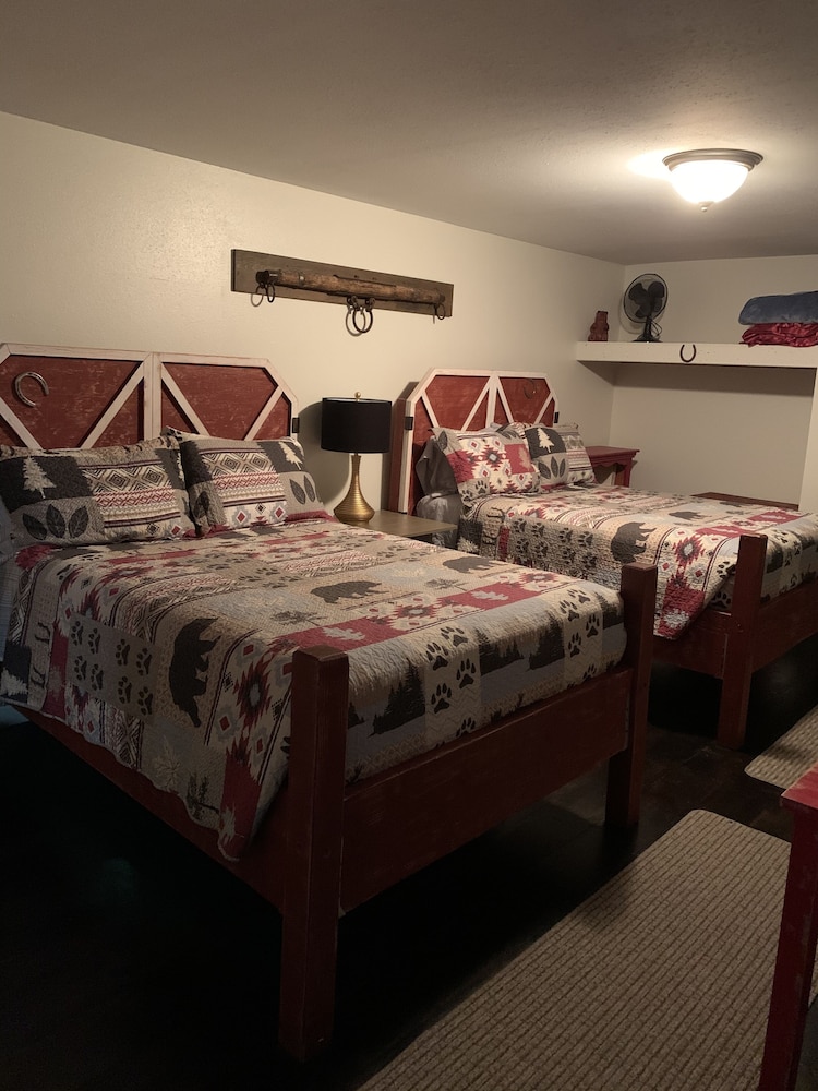 South Jetty Inn - photo 15